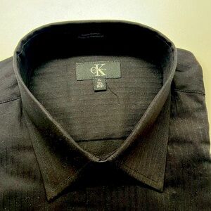 Black Calvin Klein 100% cotton, extra large men’s shirt